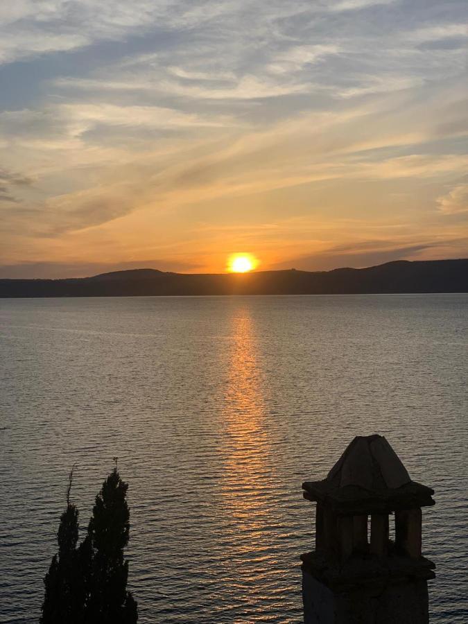 La Casa Sul Lago Anguillara Sabazia Eksteriør billede